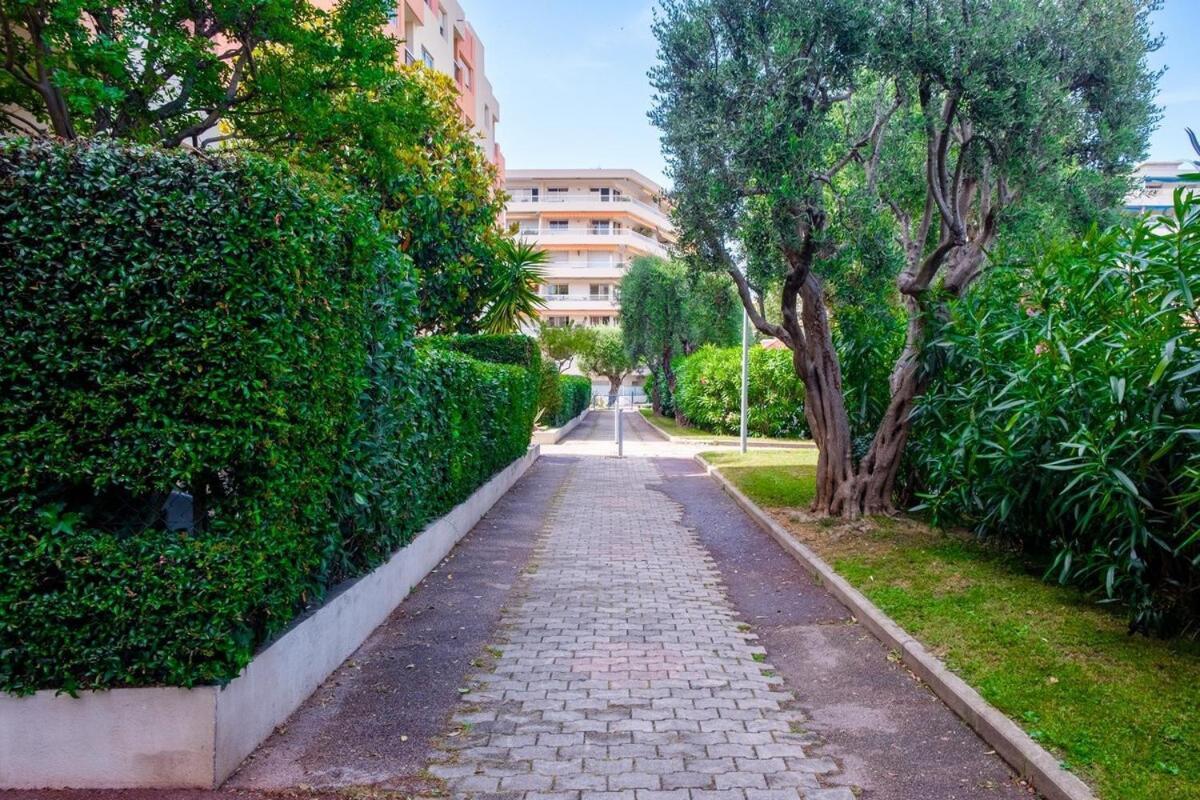 Le Riviera ~ Jardin ~ Parking ~ Climatisation Apartment Cagnes-sur-Mer Exterior foto