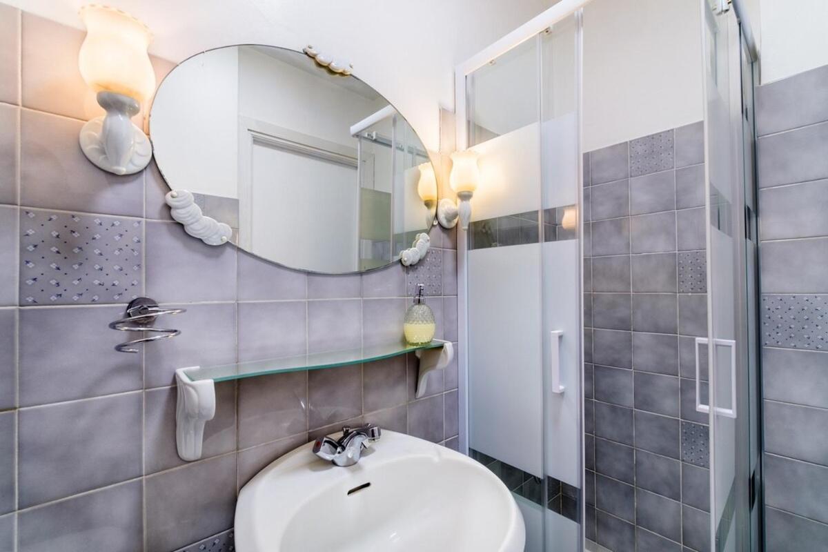 Le Riviera ~ Jardin ~ Parking ~ Climatisation Apartment Cagnes-sur-Mer Exterior foto
